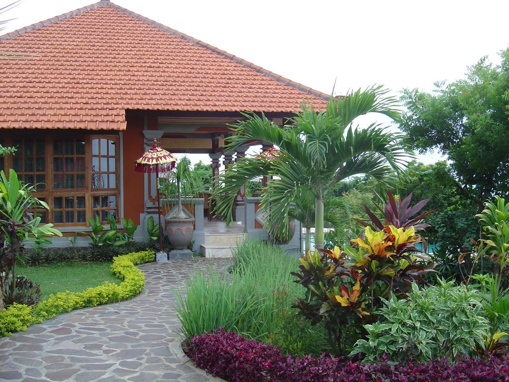 The Raja Singha Boutique Resort Bali Lovina Esterno foto